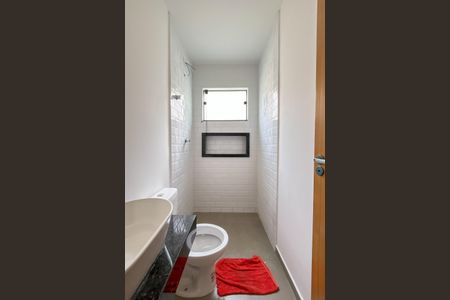 Casa à venda com 150m², 3 quartos e 2 vagas Casa à venda com 150m², 3 quartos e 2 vagasBanheiro Social