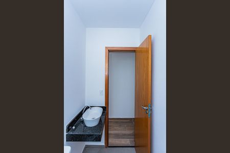 Casa à venda com 150m², 3 quartos e 2 vagasBanheiro