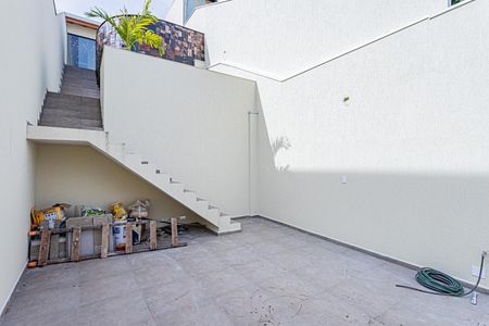 Casa à venda com 150m², 3 quartos e 2 vagasGaragem