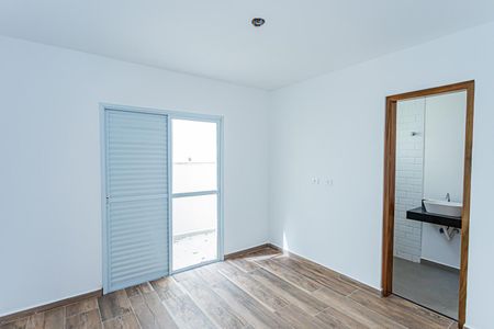 Casa à venda com 150m², 3 quartos e 2 vagasSuite