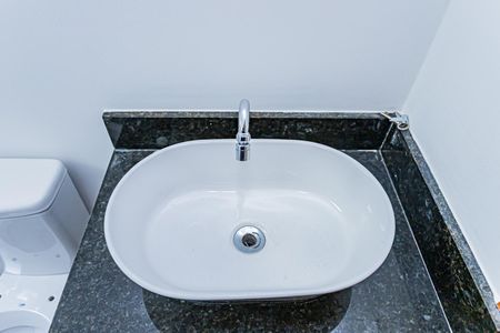 Casa à venda com 150m², 3 quartos e 2 vagasBanheiro