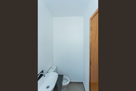 Casa à venda com 150m², 3 quartos e 2 vagasBanheiro suite