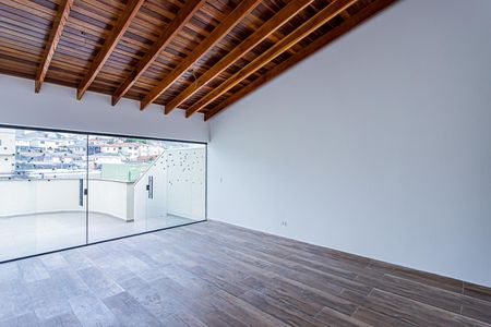 Sala e cozinha de casa à venda com 3 quartos, 150m² em Chacara Nossa Senhora Aparecida, São Paulo