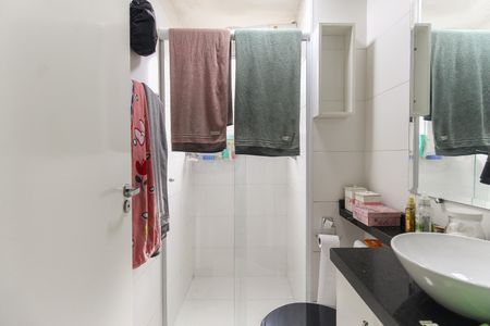 Apartamento para alugar com 45m², 2 quartos e 1 vaga Apartamento para alugar com 45m², 2 quartos e 1 vagaBanheiro