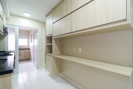 Apartamento à venda com 125m², 3 quartos e 2 vagasCozinha