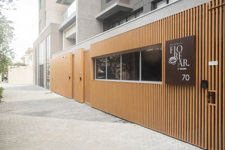Apartamento à venda com 141m², 4 quartos e 2 vagasFrente