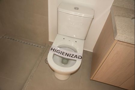 Apartamento à venda com 141m², 4 quartos e 2 vagasBanheiro