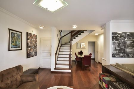 Apartamento à venda com 250m², 4 quartos e 4 vagasSala