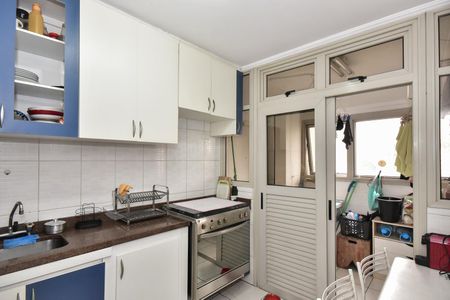 Apartamento à venda com 250m², 4 quartos e 4 vagasCozinha