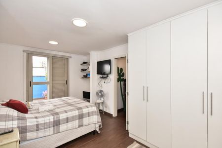 Apartamento à venda com 250m², 4 quartos e 4 vagasSuíte 1