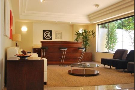 Apartamento à venda com 1 quarto, 81m² em Cambuí, Campinas