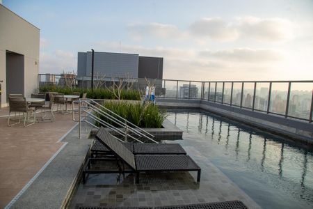 Studio para alugar com 26m², 1 quarto e sem vagaPiscina