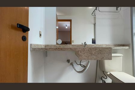 Studio para alugar com 32m², 1 quarto e 1 vaga Studio para alugar com 32m², 1 quarto e 1 vagaBanheiro