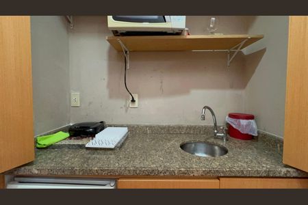 Studio para alugar com 32m², 1 quarto e 1 vaga Studio para alugar com 32m², 1 quarto e 1 vagaCozinha