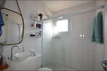 Apartamento para alugar com 44m², 2 quartos e sem vagaBanheiro Canadense