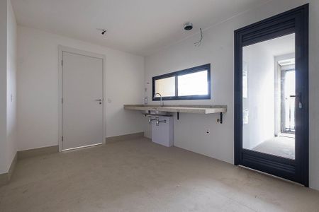 Apartamento à venda com 157m², 4 quartos e 2 vagasCozinhaCozinha