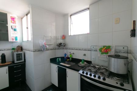 Apartamento à venda com 72m², 2 quartos e 1 vaga Apartamento à venda com 72m², 2 quartos e 1 vagaCozinha