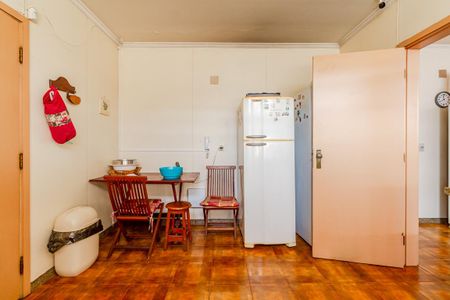 Casa à venda com 297m², 3 quartos e 2 vagasCozinha