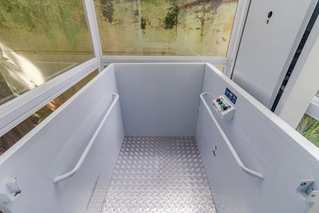 Casa à venda com 297m², 3 quartos e 2 vagasElevador