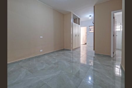 Casa para alugar com 250m², 3 quartos e 4 vagasSala