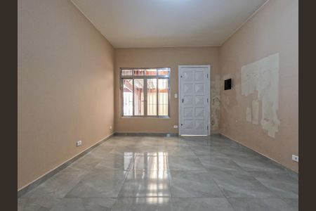 Casa para alugar com 250m², 3 quartos e 4 vagasSala