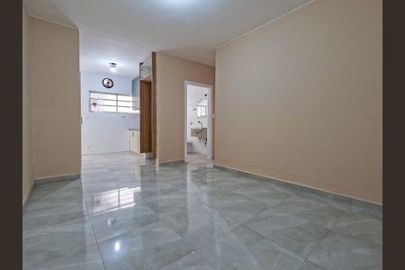 Casa para alugar com 250m², 3 quartos e 4 vagasSala