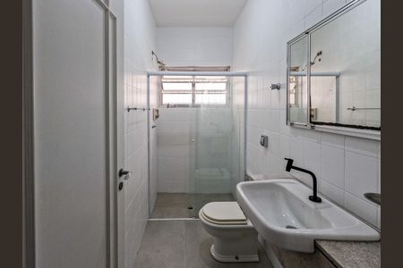 Casa para alugar com 250m², 3 quartos e 4 vagasBanheiro