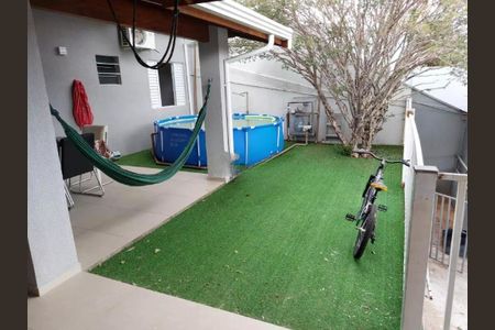 Casa à venda com 125m², 3 quartos e 4 vagasFoto 02