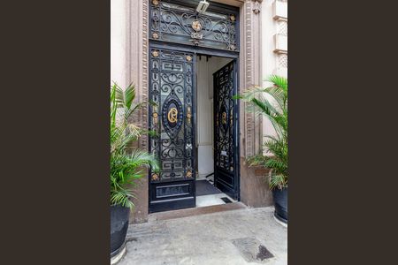 Apartamento à venda com 90m², 2 quartos e sem vaga Apartamento à venda com 90m², 2 quartos e sem vagaFachada