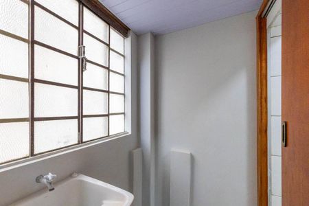 Apartamento à venda com 90m², 2 quartos e sem vaga Apartamento à venda com 90m², 2 quartos e sem vagaLavanderia