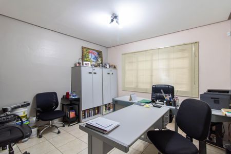 Casa à venda com 225m², 5 quartos e 3 vagasQuarto 3