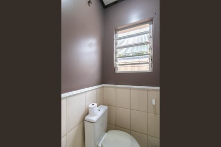 Casa à venda com 225m², 5 quartos e 3 vagasBanheiro 2
