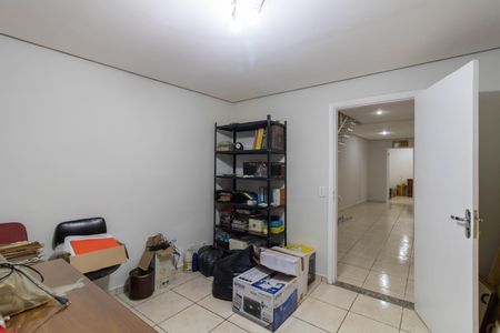 Casa à venda com 225m², 5 quartos e 3 vagasQuarto 4