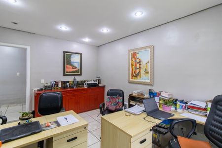 Casa à venda com 225m², 5 quartos e 3 vagasQuarto 5