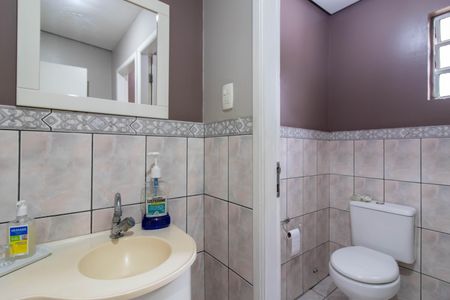 Casa à venda com 225m², 5 quartos e 3 vagasBanheiro