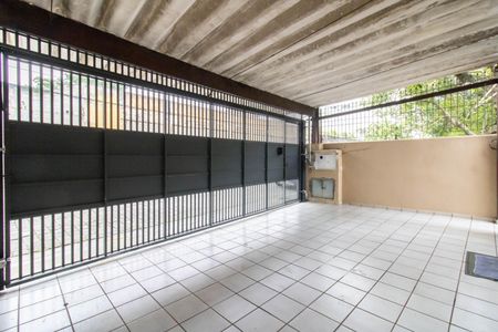 Casa à venda com 225m², 5 quartos e 3 vagasGaragem