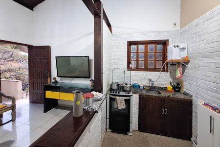 Casa à venda com 120m², 3 quartos e 1 vaga Casa à venda com 120m², 3 quartos e 1 vagaCozinha