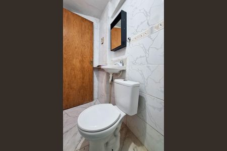 Casa à venda com 120m², 3 quartos e 1 vaga Casa à venda com 120m², 3 quartos e 1 vagaBanheiro 2