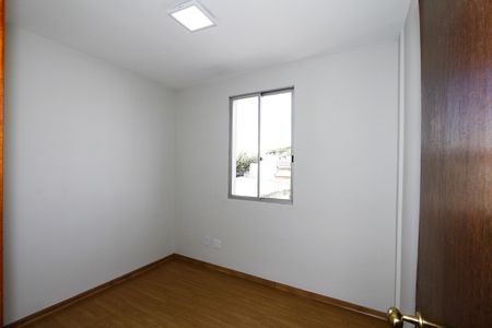 Apartamento à venda com 140m², 3 quartos e 1 vagaQuarto 2