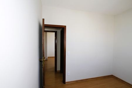 Apartamento à venda com 140m², 3 quartos e 1 vagaQuarto 2