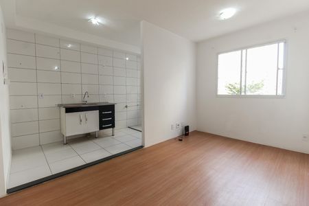 Apartamento para alugar com 39m², 2 quartos e sem vaga Apartamento para alugar com 39m², 2 quartos e sem vagaSala