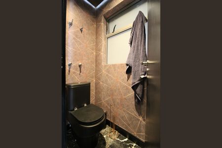 Apartamento à venda com 100m², 1 quarto e 2 vagasBanheiro da Suíte