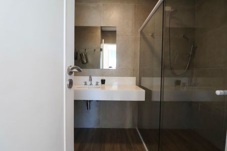 Apartamento para alugar com 552m², 6 quartos e 3 vagasBanheiro Suíte 2