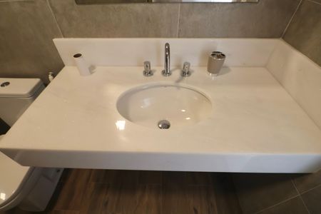 Apartamento para alugar com 552m², 6 quartos e 3 vagasBanheiro Suíte 6