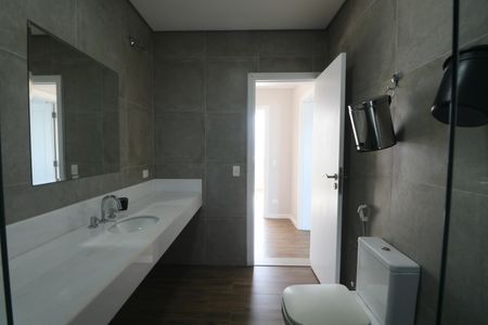 Apartamento para alugar com 552m², 6 quartos e 3 vagasBanheiro Suíte 4