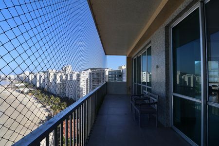 Apartamento para alugar com 552m², 6 quartos e 3 vagasVaranda