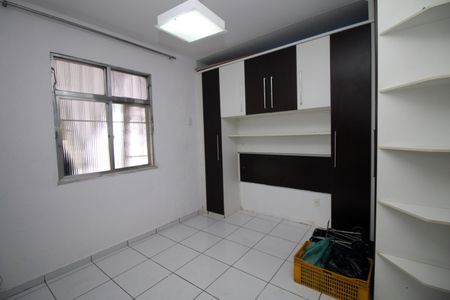 Casa à venda com 300m², 2 quartos e 2 vagasQuarto Suíte