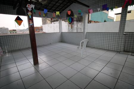 Casa à venda com 300m², 2 quartos e 2 vagasTerraço