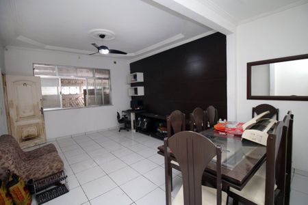 Sala de casa à venda com 2 quartos, 300m² em Vila da Penha, Rio de Janeiro