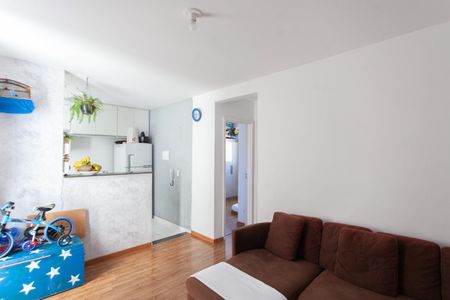 Sala de apartamento à venda com 2 quartos, 45m² em Pirajá, Belo Horizonte